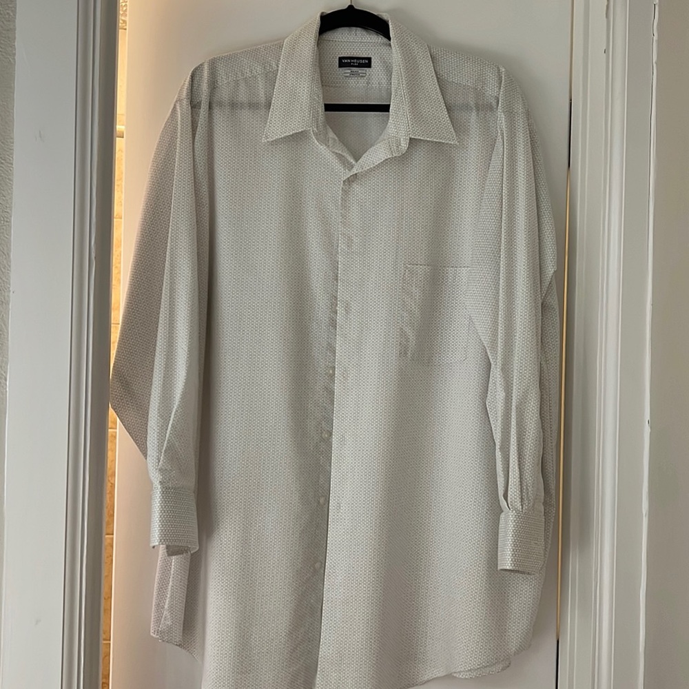 Van Heusen Mens Big Fit Stretch Long Sleeve Dress Shirt